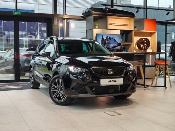 SEAT Arona Marina 1.0 TSI 110 KM 6-biegowa manualna